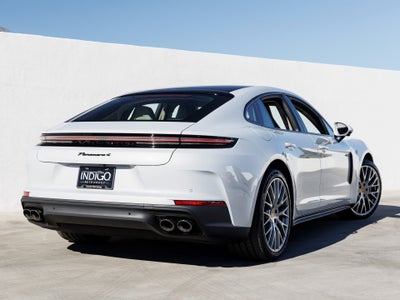 2026 Porsche Panamera Panamera 4 E-Hybrid
