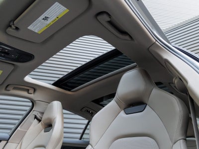 2026 Porsche Panamera Panamera 4 E-Hybrid