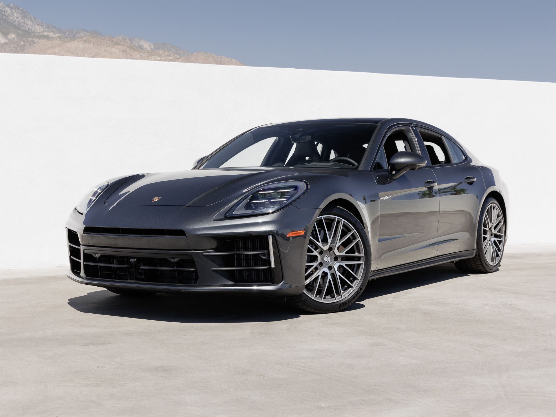 2025 Porsche Panamera Panamera 4 E-Hybrid