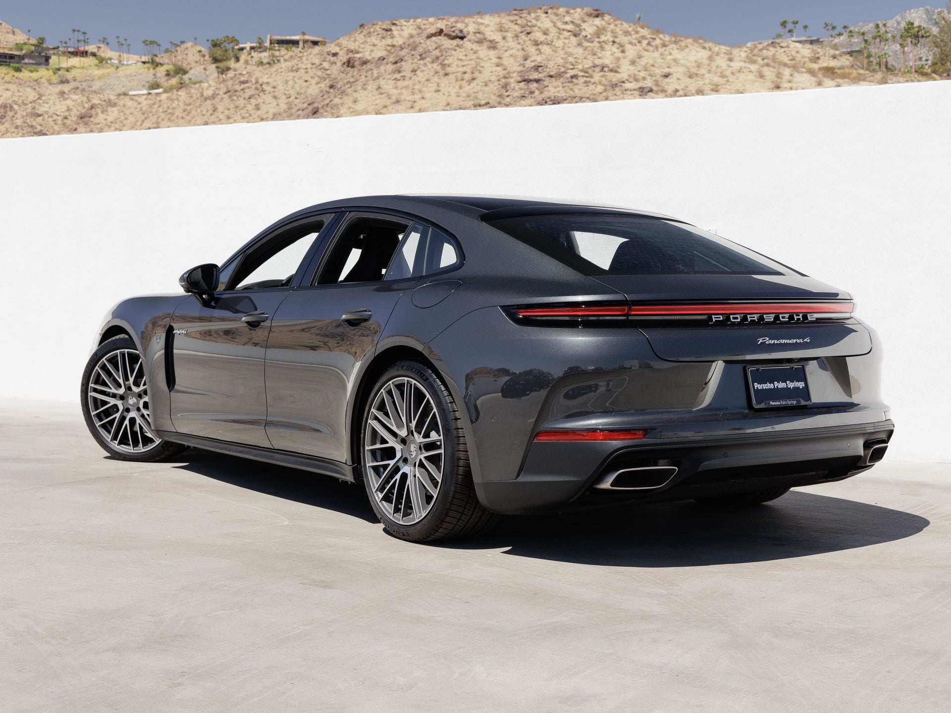 2025 Porsche Panamera Panamera 4 E-Hybrid