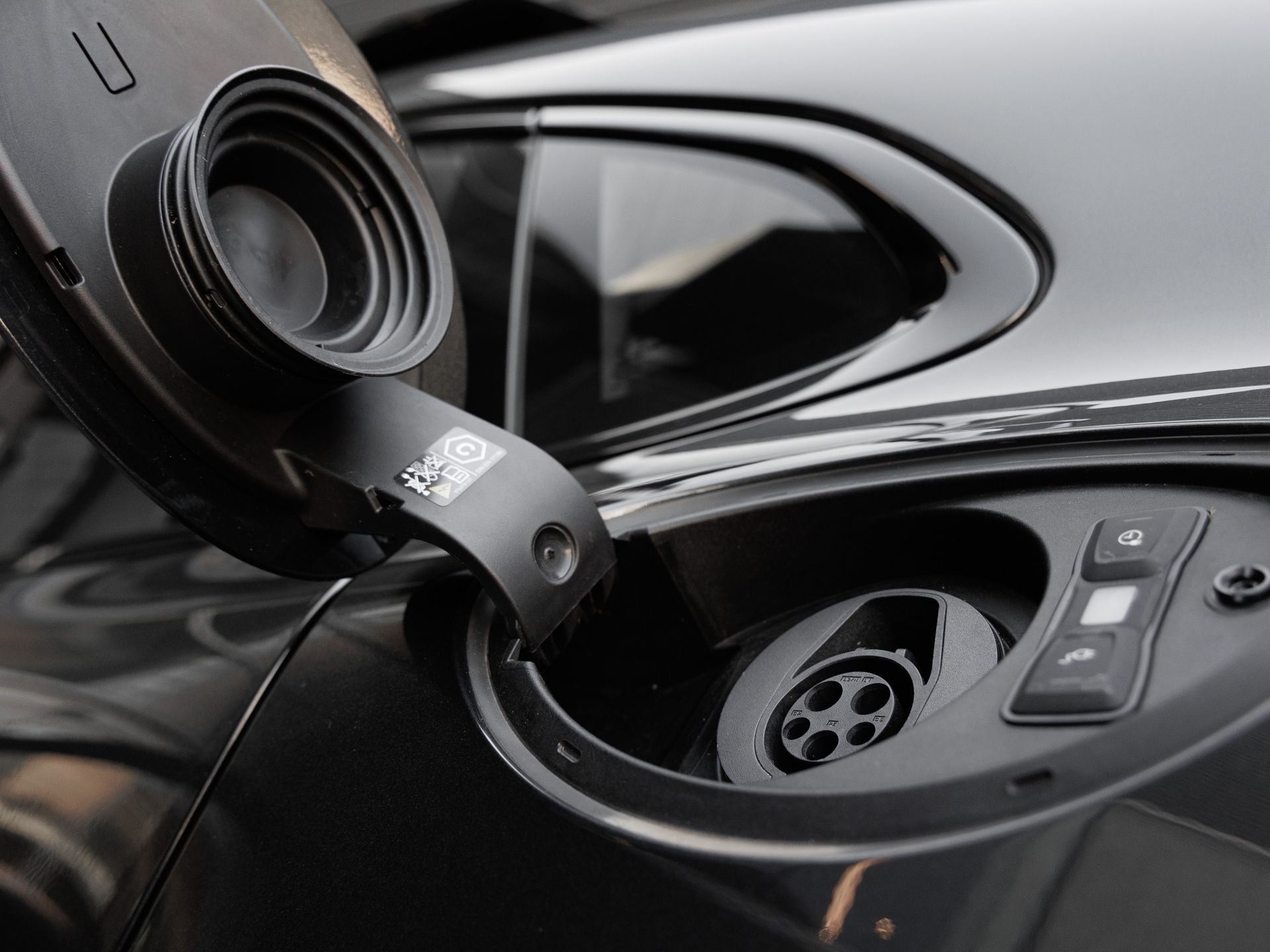 2025 Porsche Panamera Panamera 4 E-Hybrid