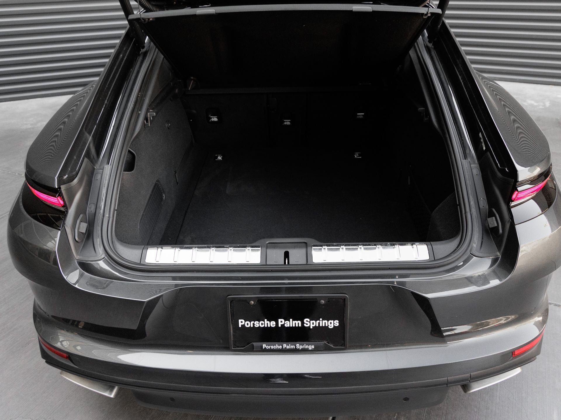 2025 Porsche Panamera Panamera 4 E-Hybrid