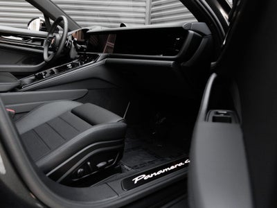 2025 Porsche Panamera Panamera 4 E-Hybrid