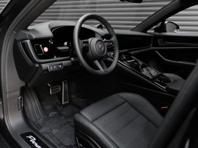2025 Porsche Panamera Panamera 4 E-Hybrid
