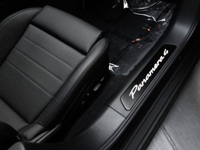 2025 Porsche Panamera Panamera 4 E-Hybrid