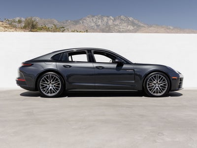 2025 Porsche Panamera Panamera 4 E-Hybrid