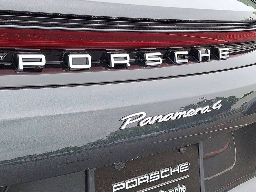 2025 Porsche Panamera Panamera 4 E-Hybrid