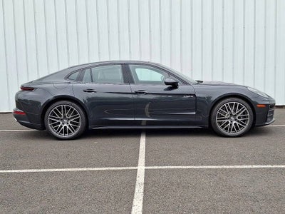 2025 Porsche Panamera Panamera 4 E-Hybrid