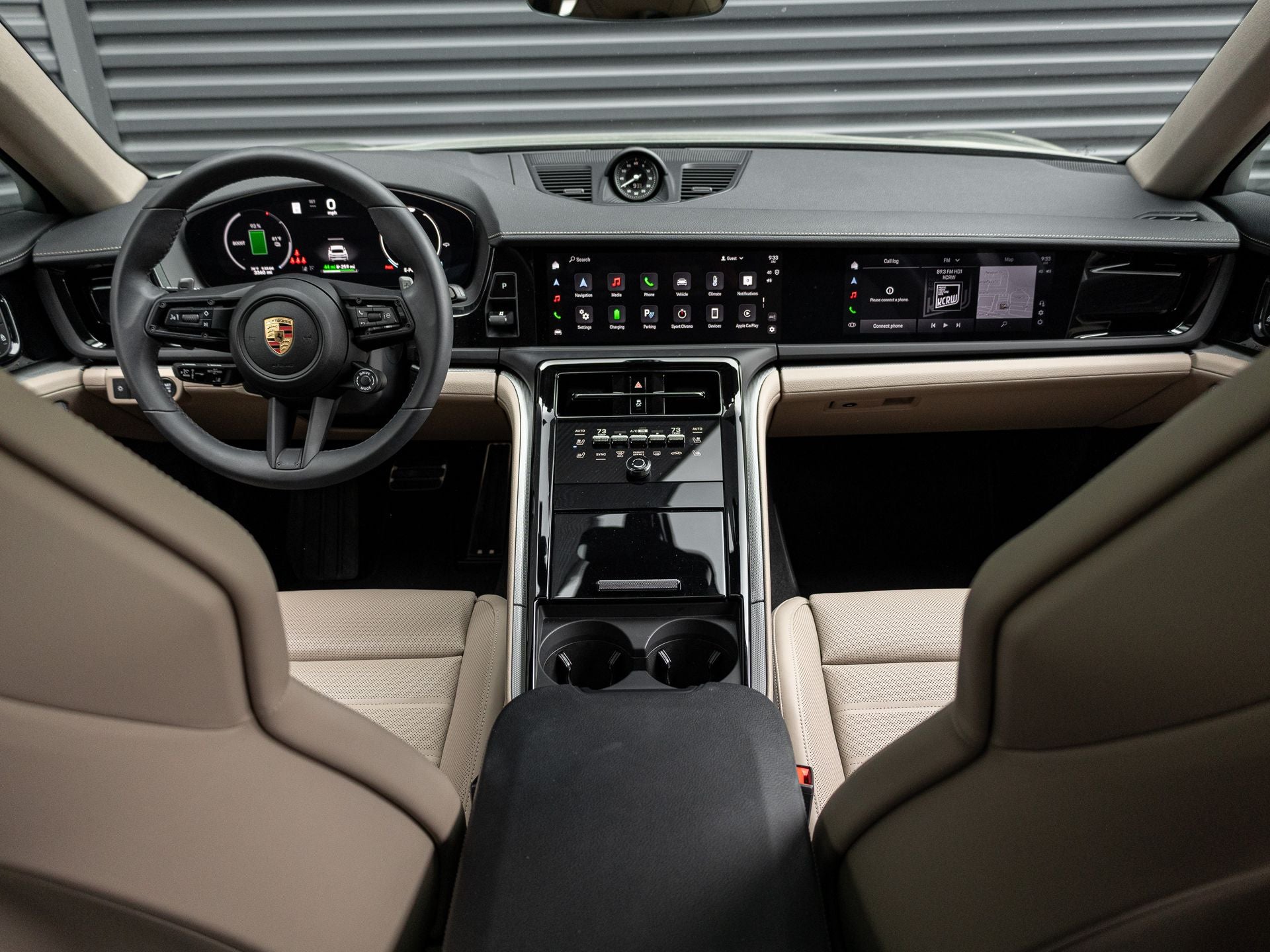 2025 Porsche Panamera 4 E-Hybrid