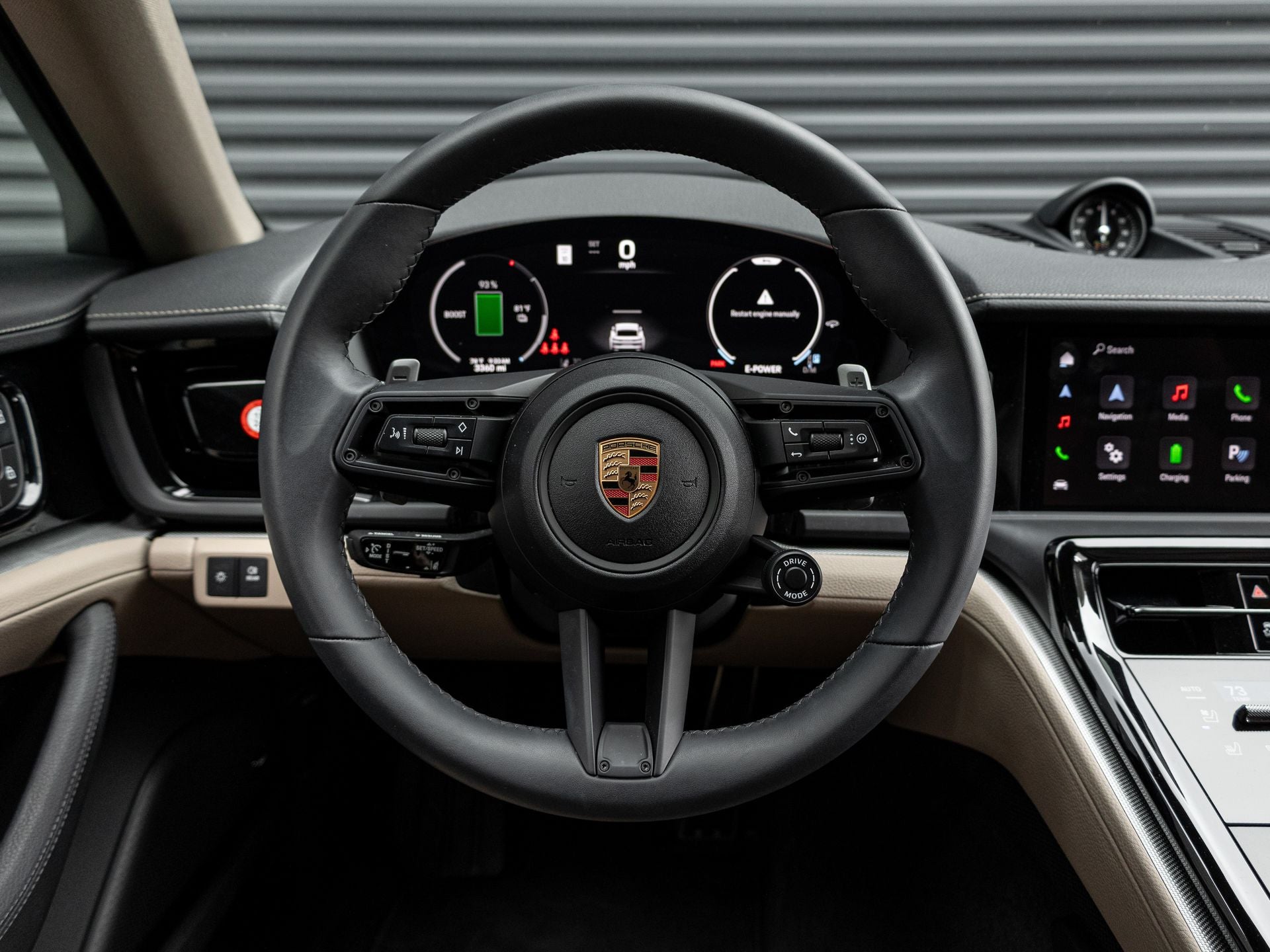 2025 Porsche Panamera 4 E-Hybrid