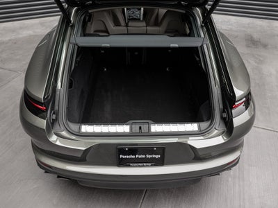 2025 Porsche Panamera 4 E-Hybrid