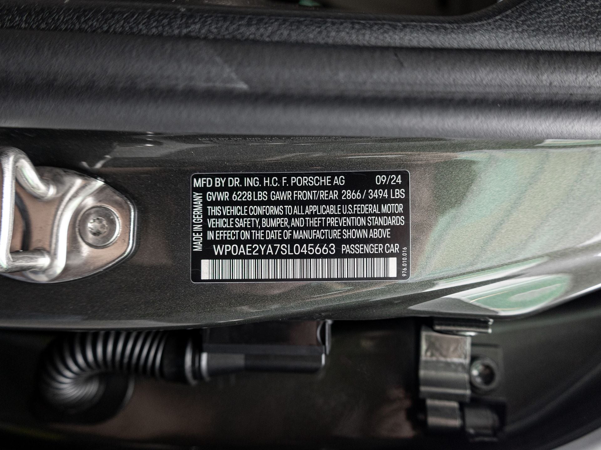 2025 Porsche Panamera 4 E-Hybrid