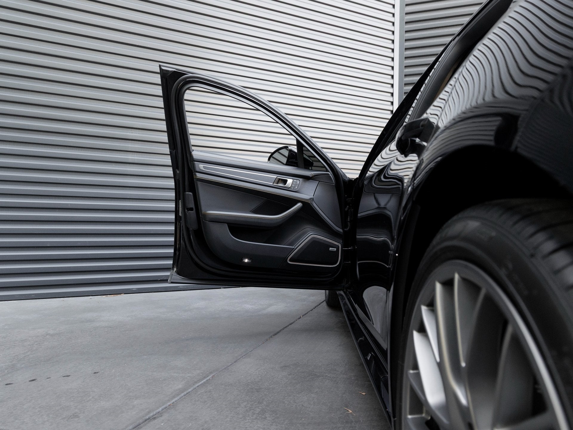 2022 Porsche Panamera Panamera Turbo S (MY22)