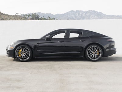2022 Porsche Panamera Panamera Turbo S (MY22)