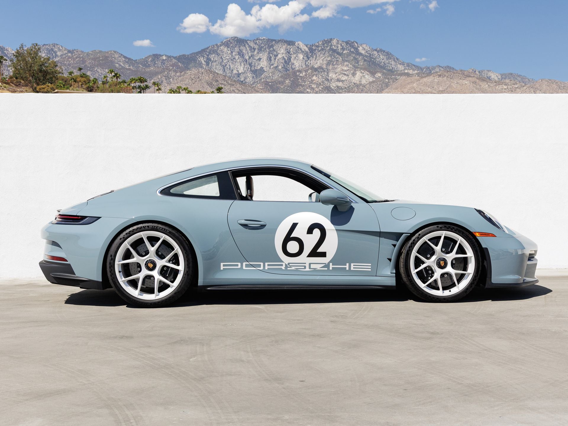 2024 Porsche 911 911 S/T