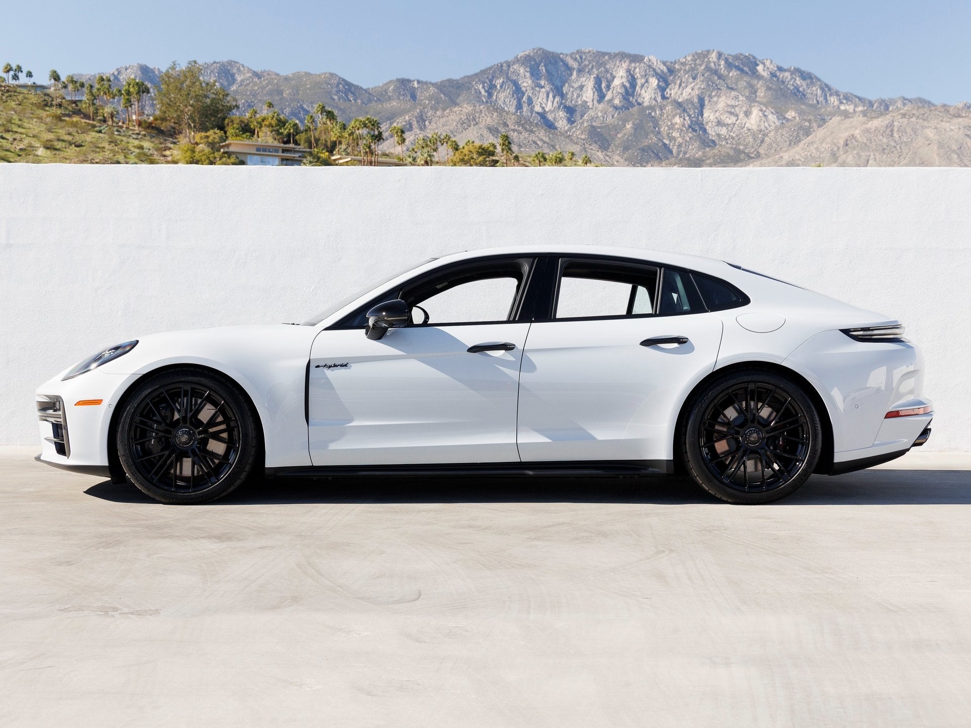 2026 Porsche Panamera Panamera Turbo E-Hybrid