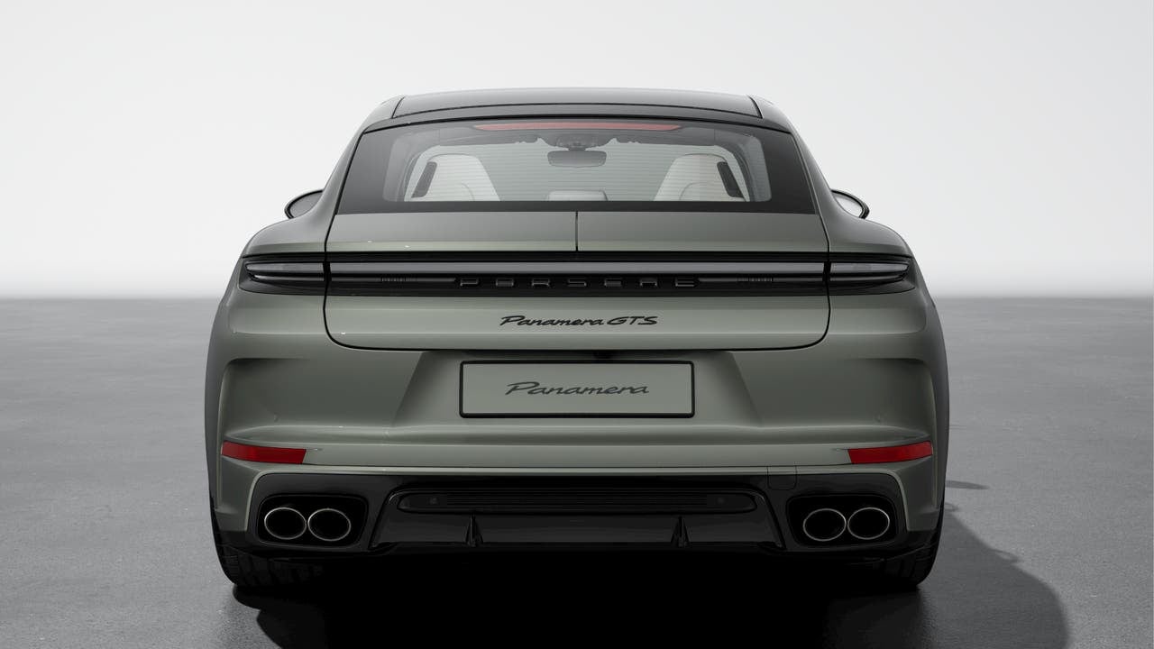 2026 Porsche Panamera Panamera GTS