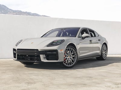 2026 Porsche Panamera Panamera GTS