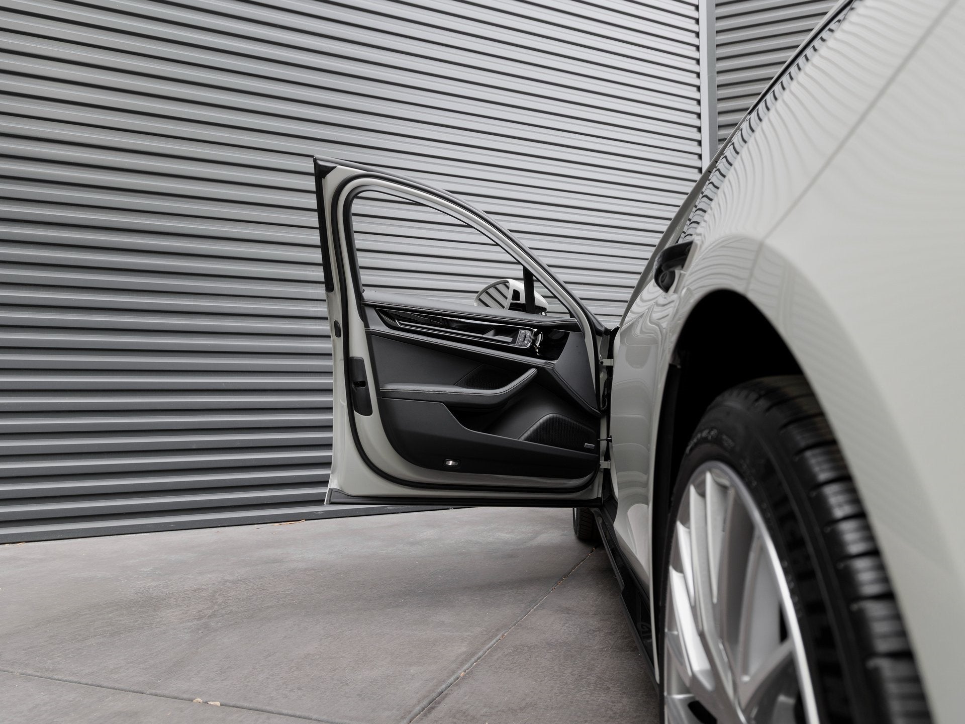 2026 Porsche Panamera Panamera GTS