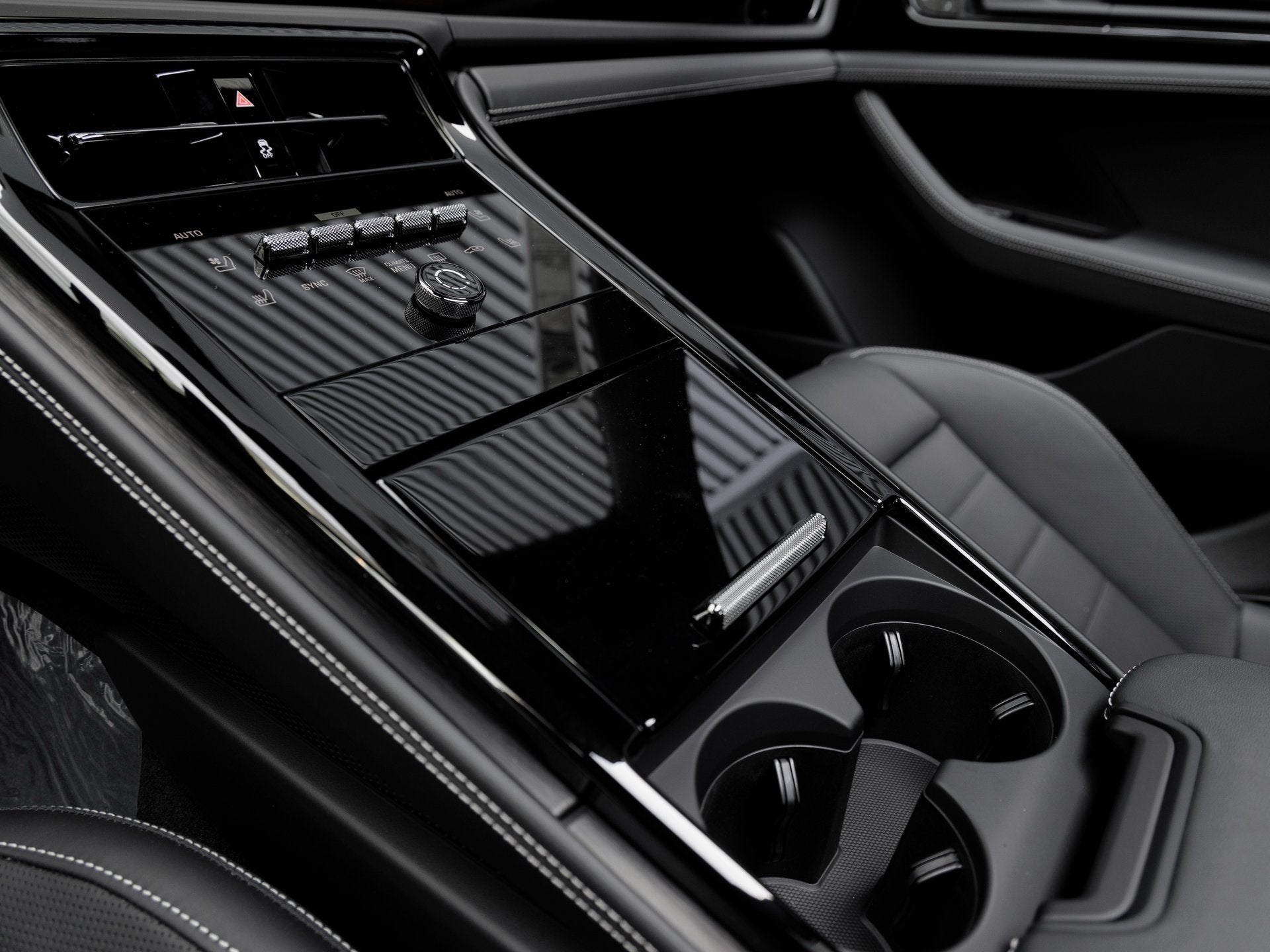 2026 Porsche Panamera Panamera GTS