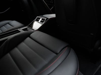 2026 Porsche Panamera Panamera GTS