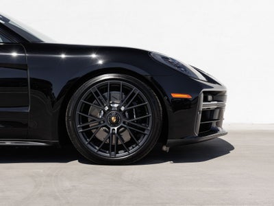 2026 Porsche Panamera Panamera GTS
