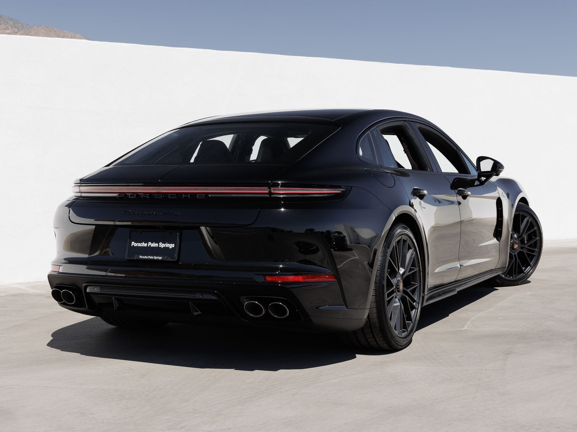 2026 Porsche Panamera Panamera GTS