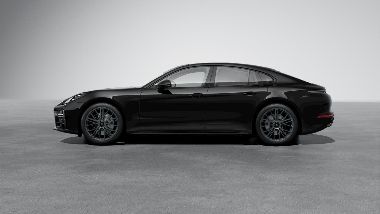 2026 Porsche Panamera Panamera GTS
