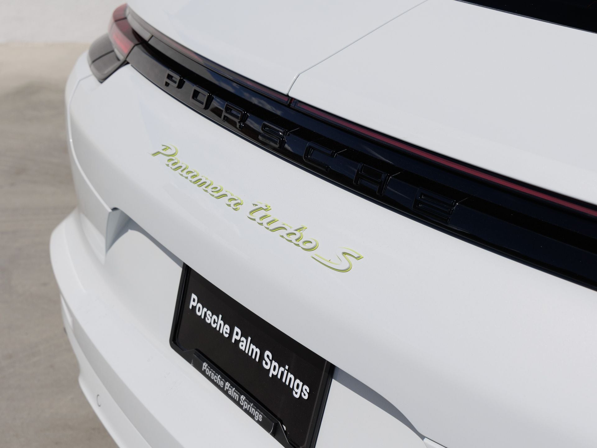 2018 Porsche Panamera Panamera Turbo S E-Hybrid