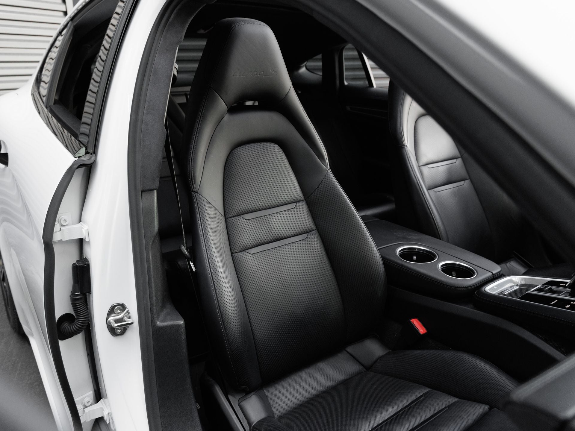 2018 Porsche Panamera Panamera Turbo S E-Hybrid