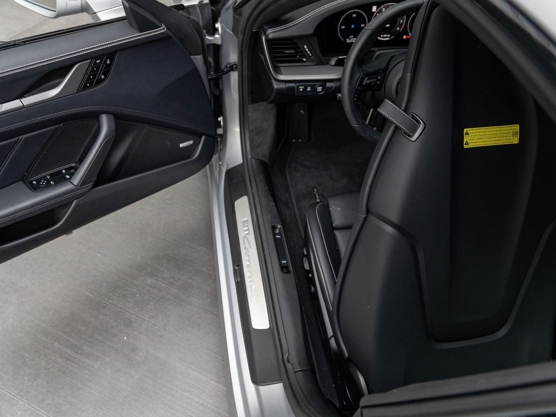 2025 Porsche 911 Carrera S