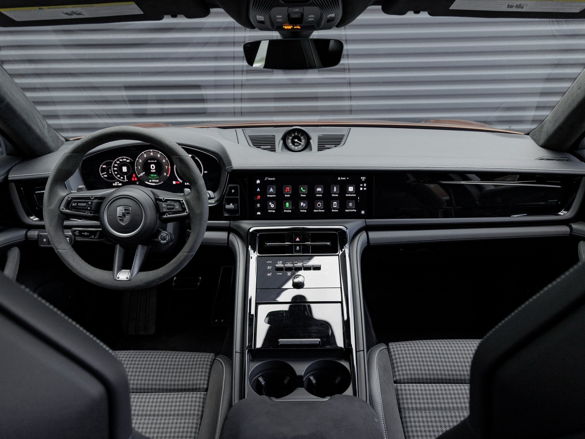 2025 Porsche Panamera E-Hybrid Turbo S