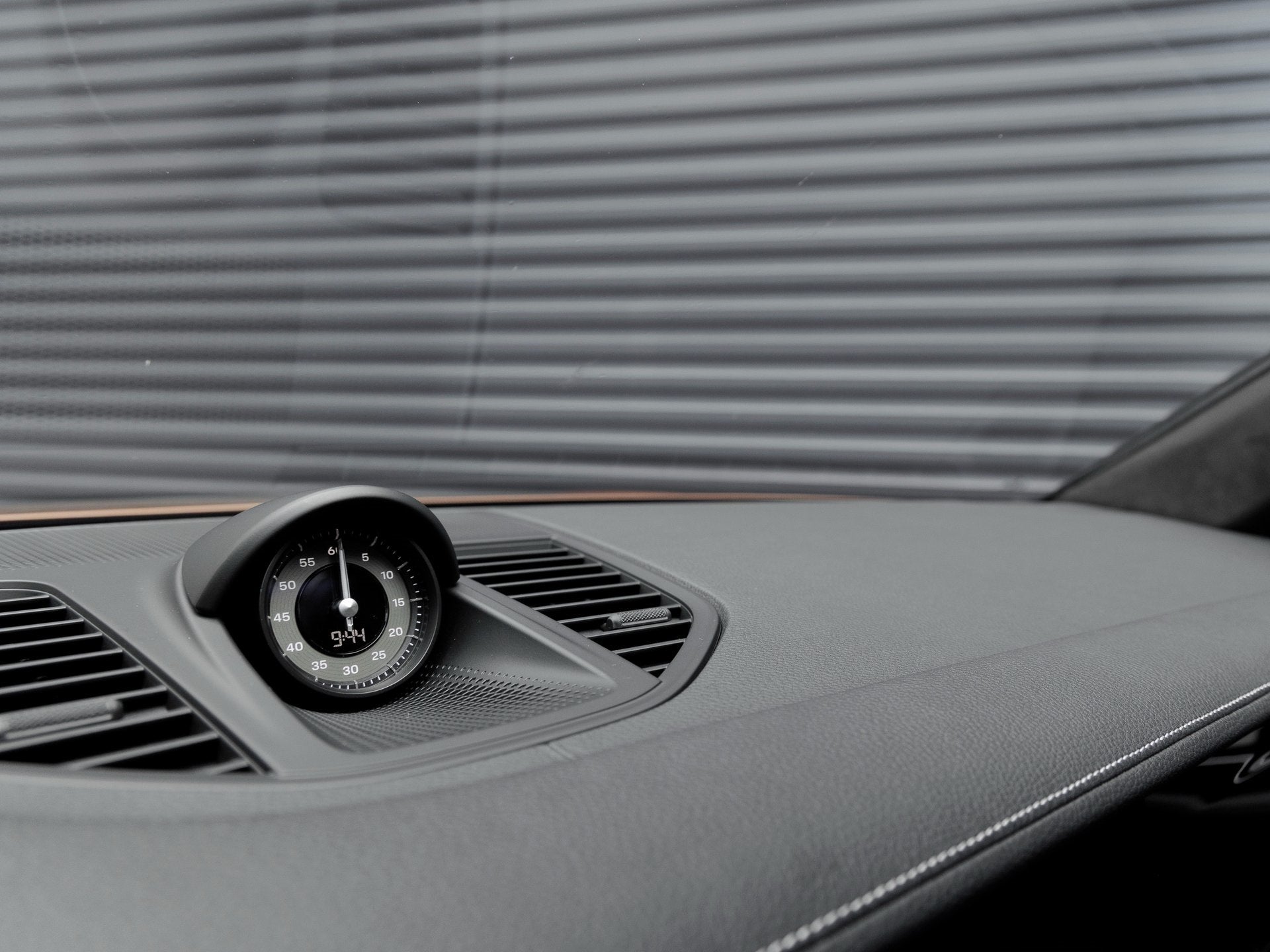 2025 Porsche Panamera E-Hybrid Turbo S