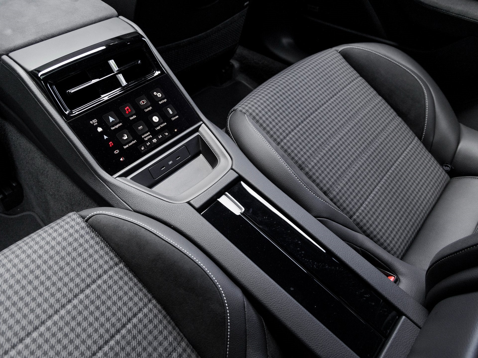 2025 Porsche Panamera E-Hybrid Turbo S