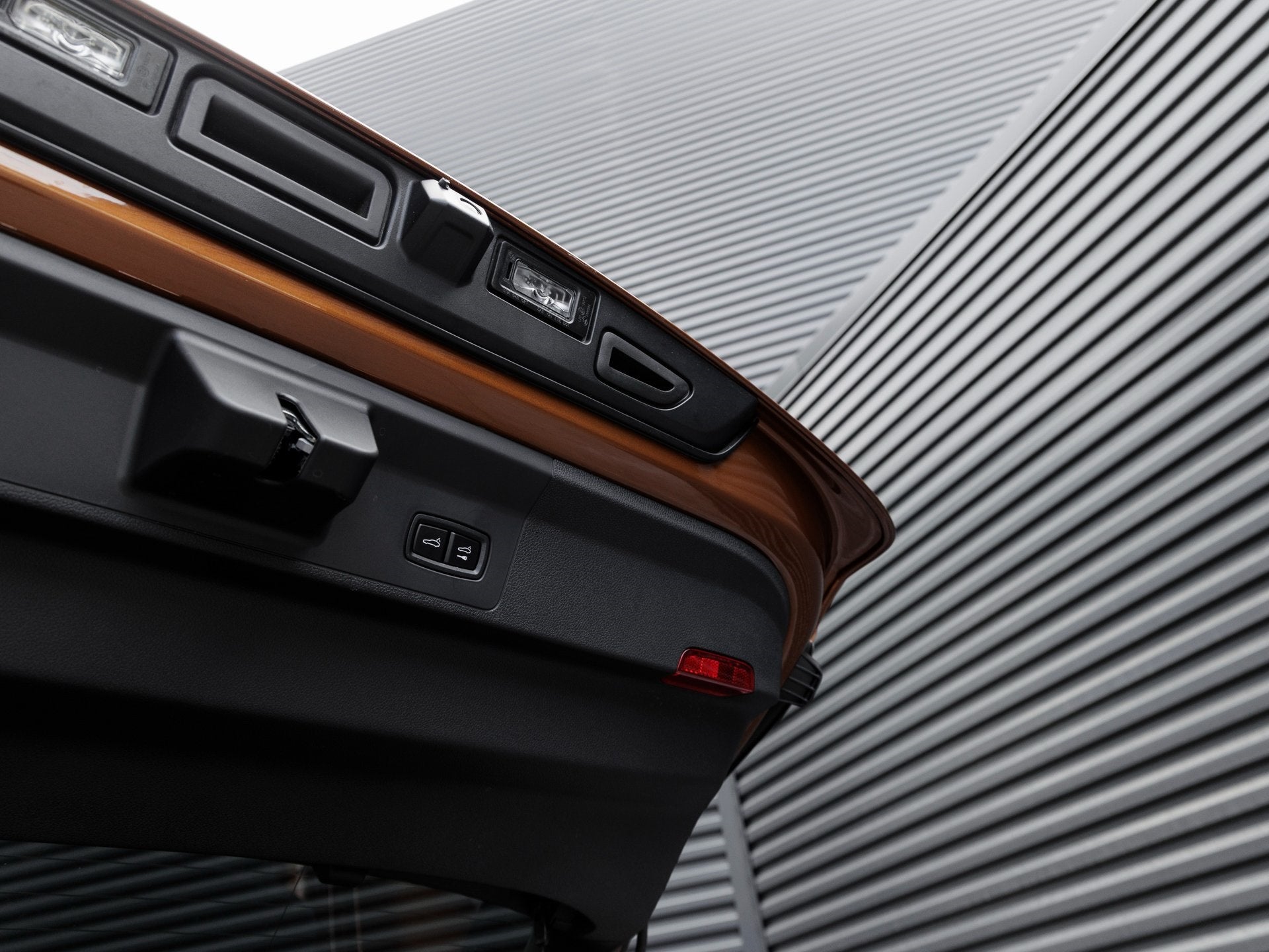 2025 Porsche Panamera E-Hybrid Turbo S