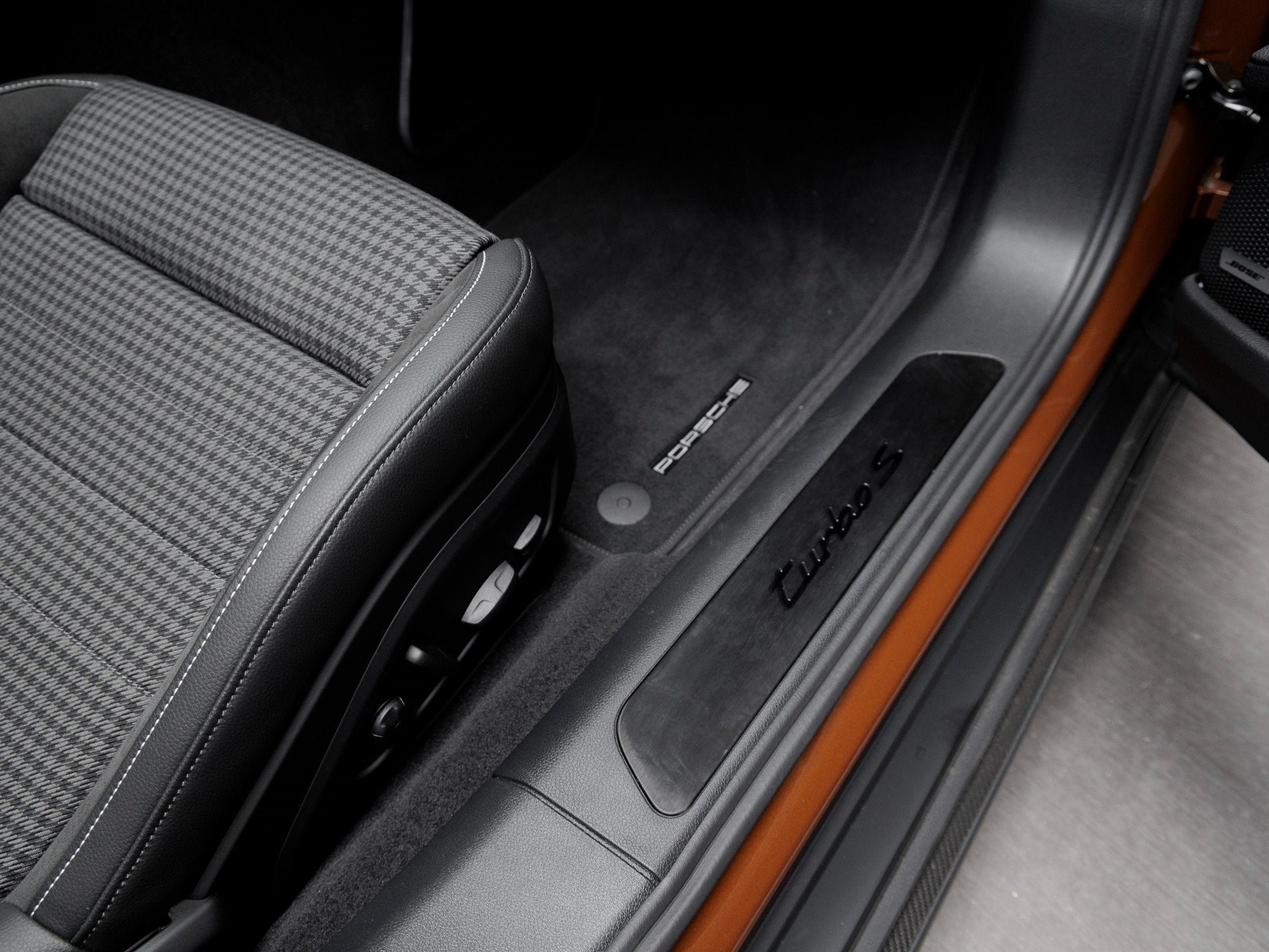 2025 Porsche Panamera E-Hybrid Turbo S