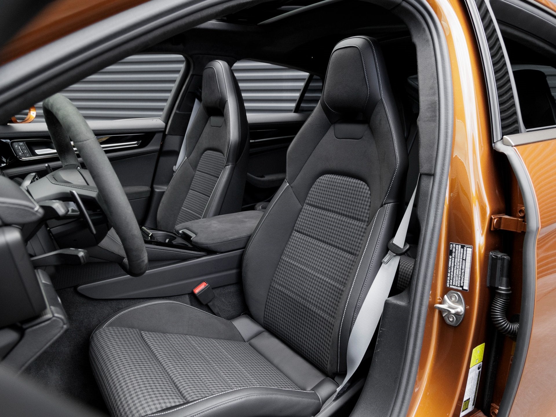 2025 Porsche Panamera E-Hybrid Turbo S