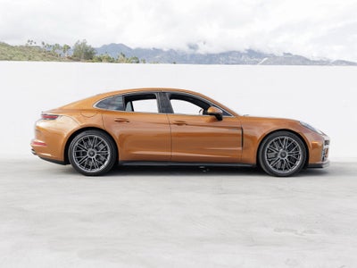 2025 Porsche Panamera E-Hybrid Turbo S