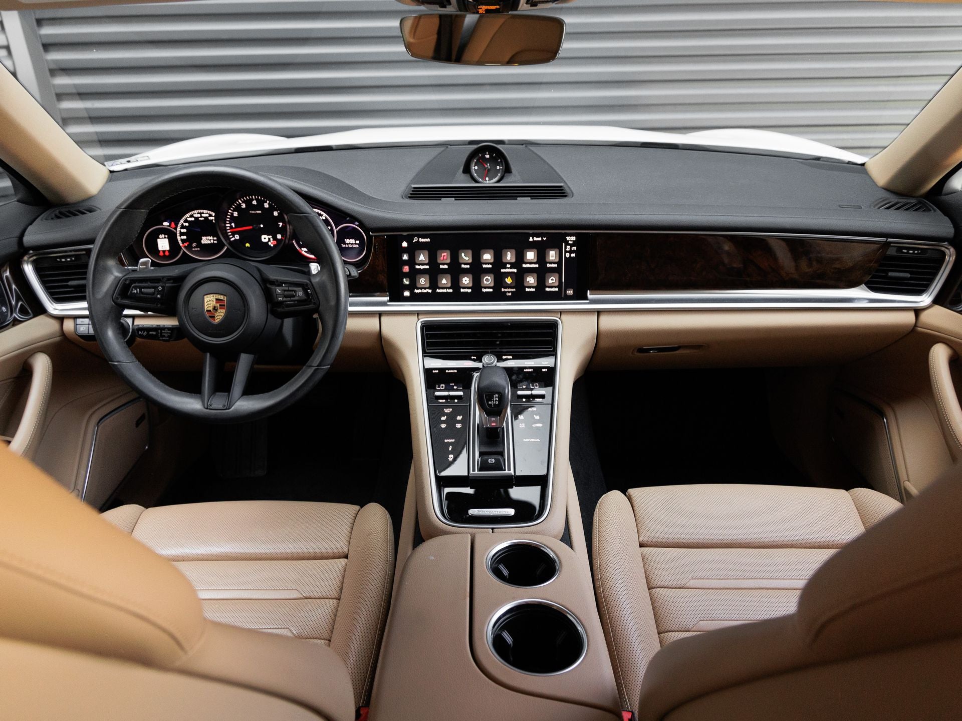 2023 Porsche Panamera Panamera Platinum Edition