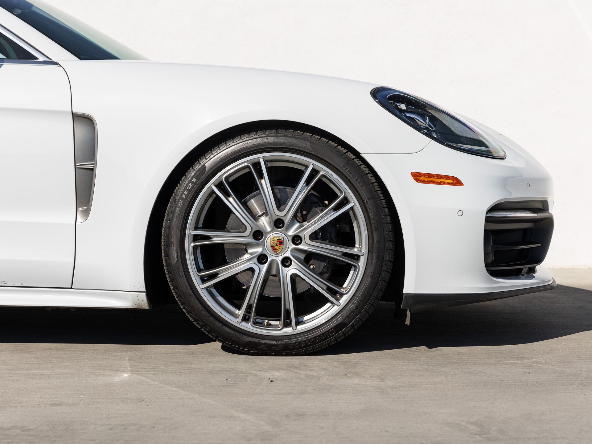 2023 Porsche Panamera Panamera Platinum Edition