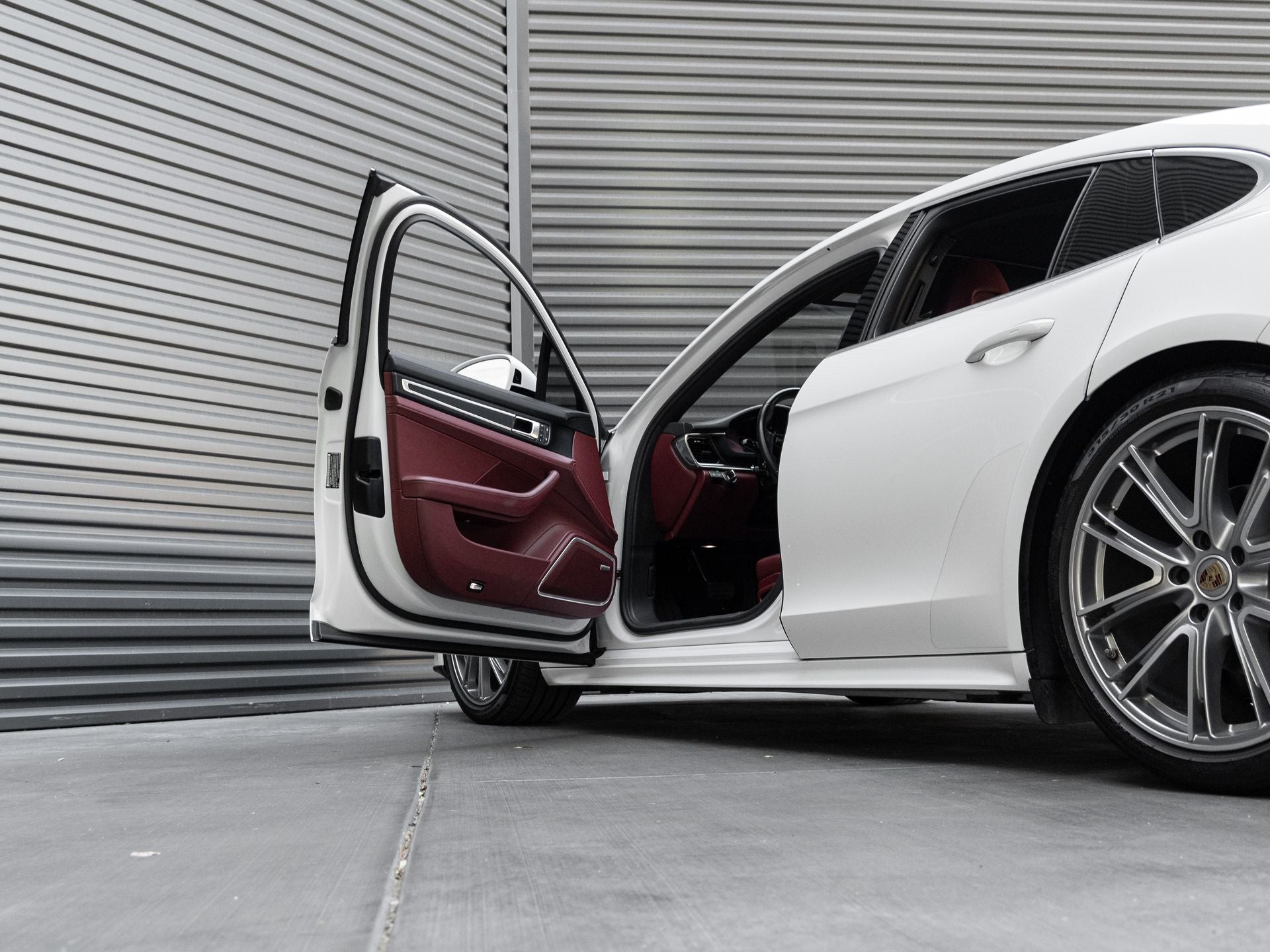 2023 Porsche Panamera Panamera Platinum Edition