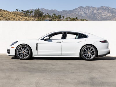 2023 Porsche Panamera Panamera Platinum Edition
