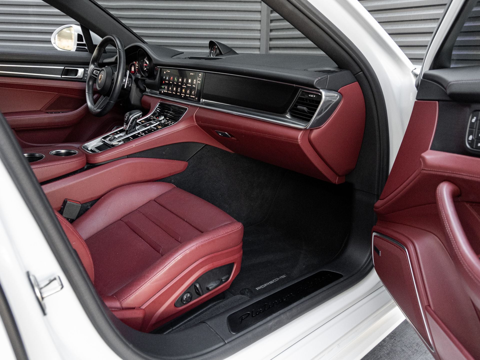 2023 Porsche Panamera Panamera Platinum Edition