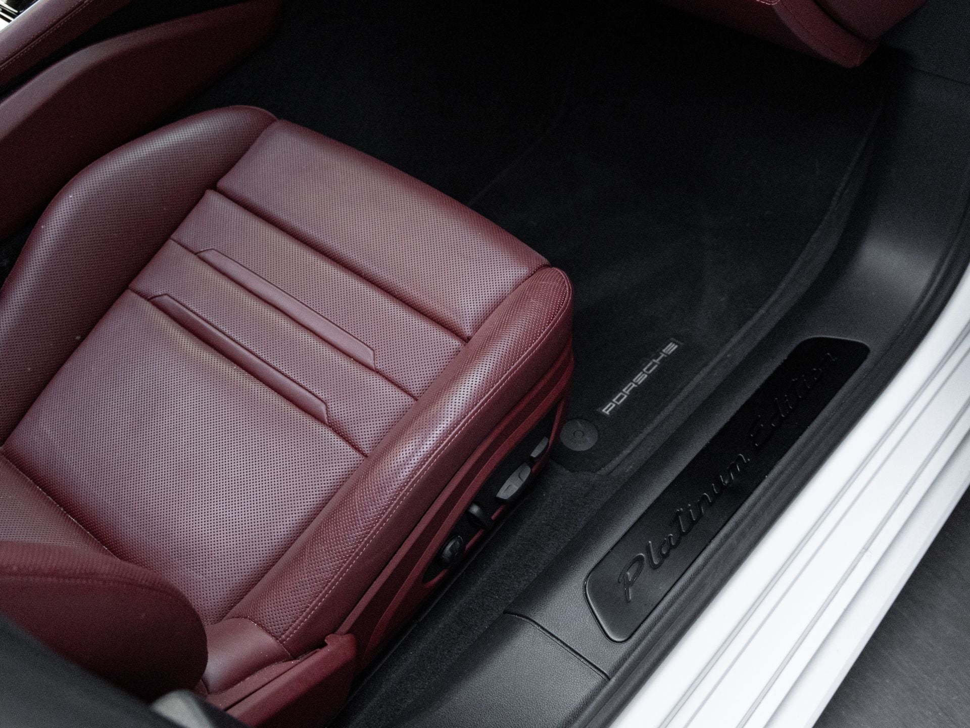 2023 Porsche Panamera Panamera Platinum Edition