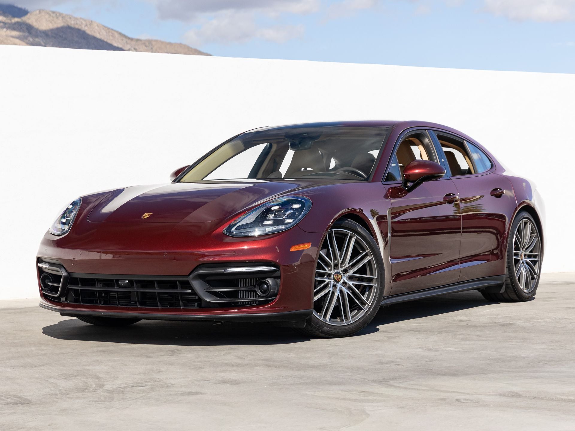 2023 Porsche Panamera Platinum Edition