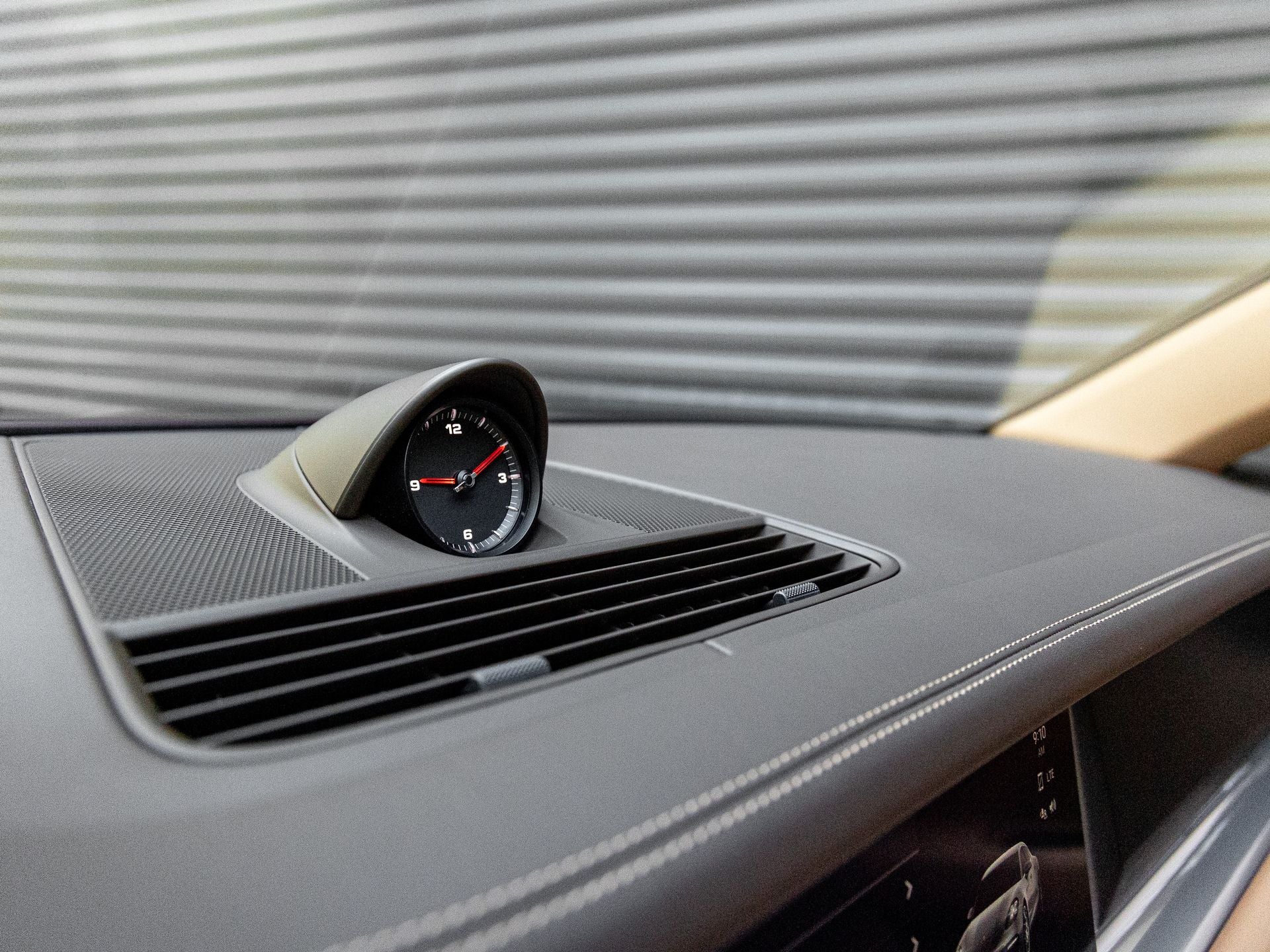 2023 Porsche Panamera Platinum Edition