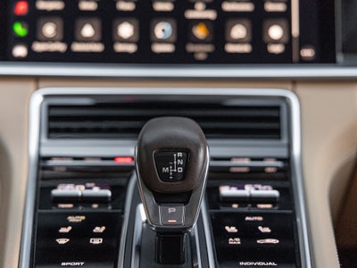 2023 Porsche Panamera Platinum Edition