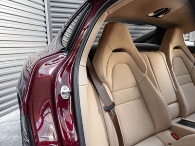 2023 Porsche Panamera Platinum Edition
