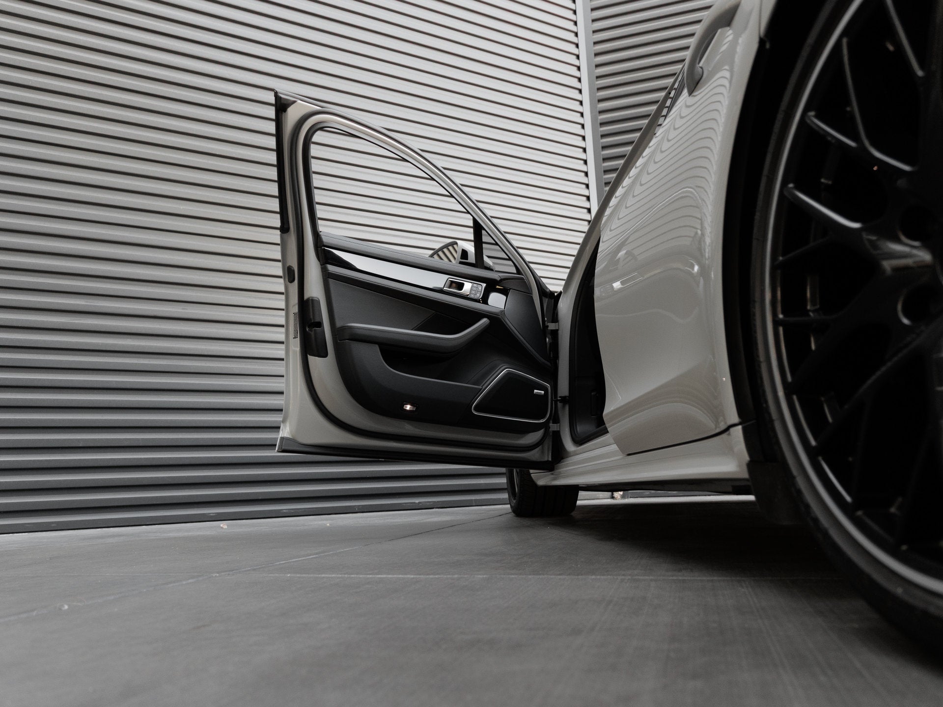 2023 Porsche Panamera Panamera Platinum Edition