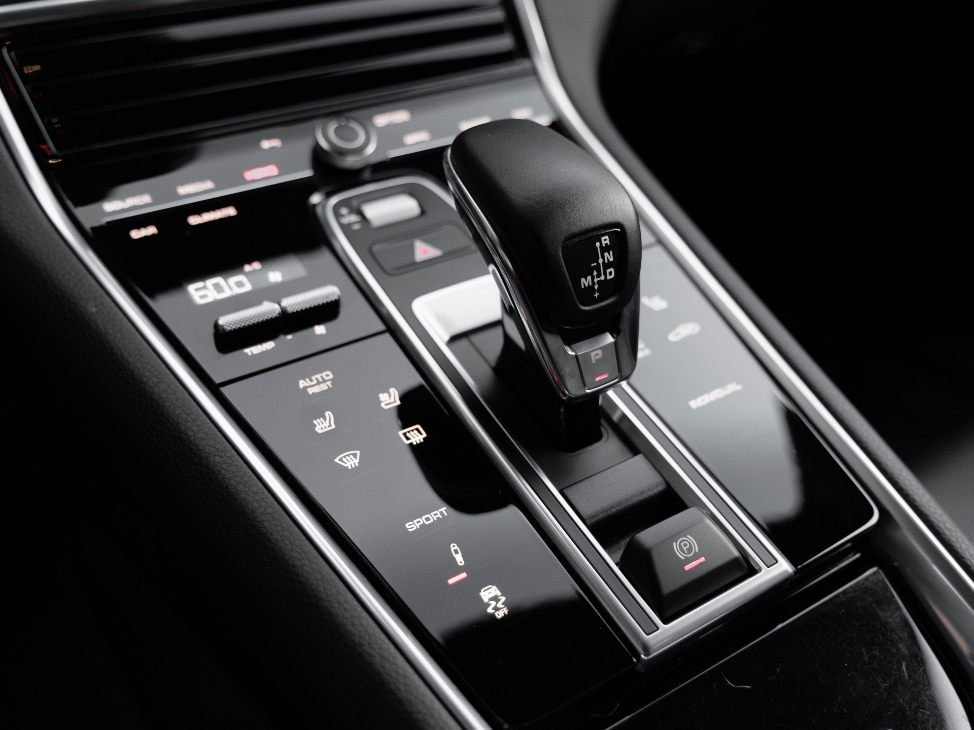 2023 Porsche Panamera Panamera Platinum Edition